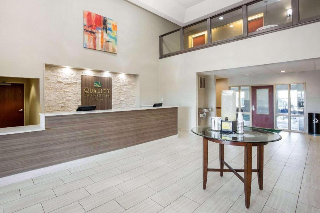 Quality Inn & Suites Arnold - St Louis Екстер'єр фото